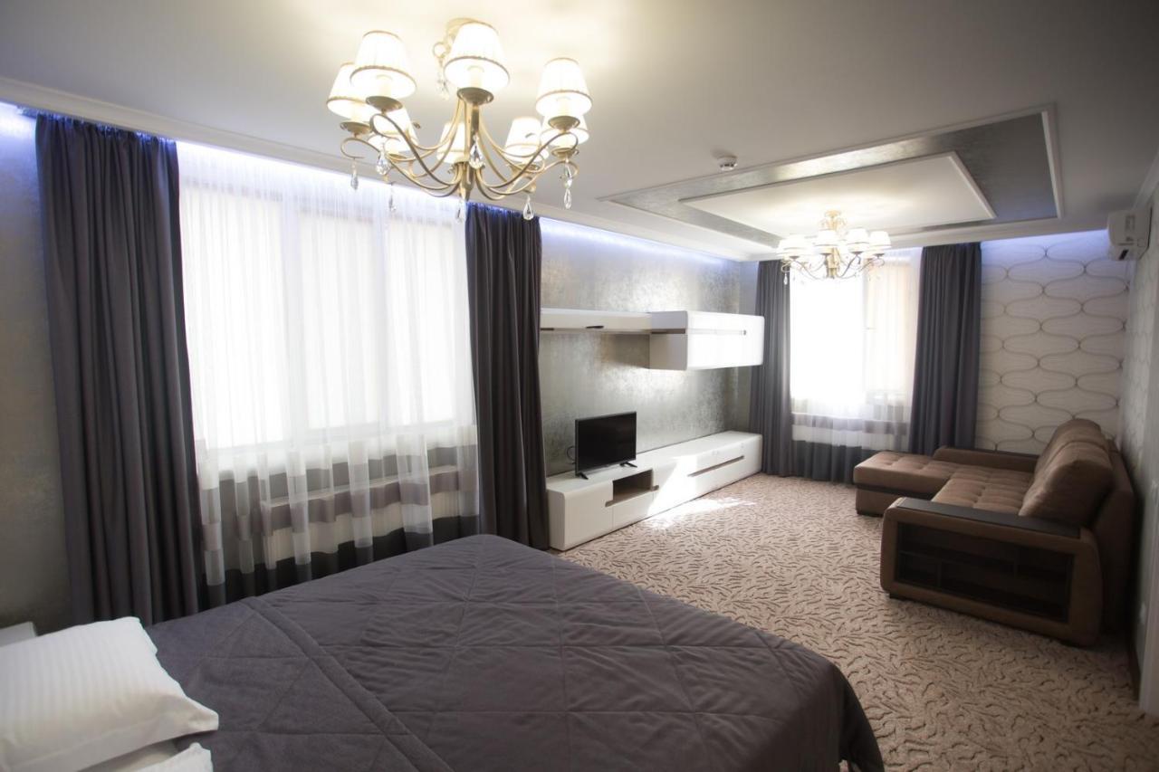 Port Royal Otel Tulchyn Dış mekan fotoğraf