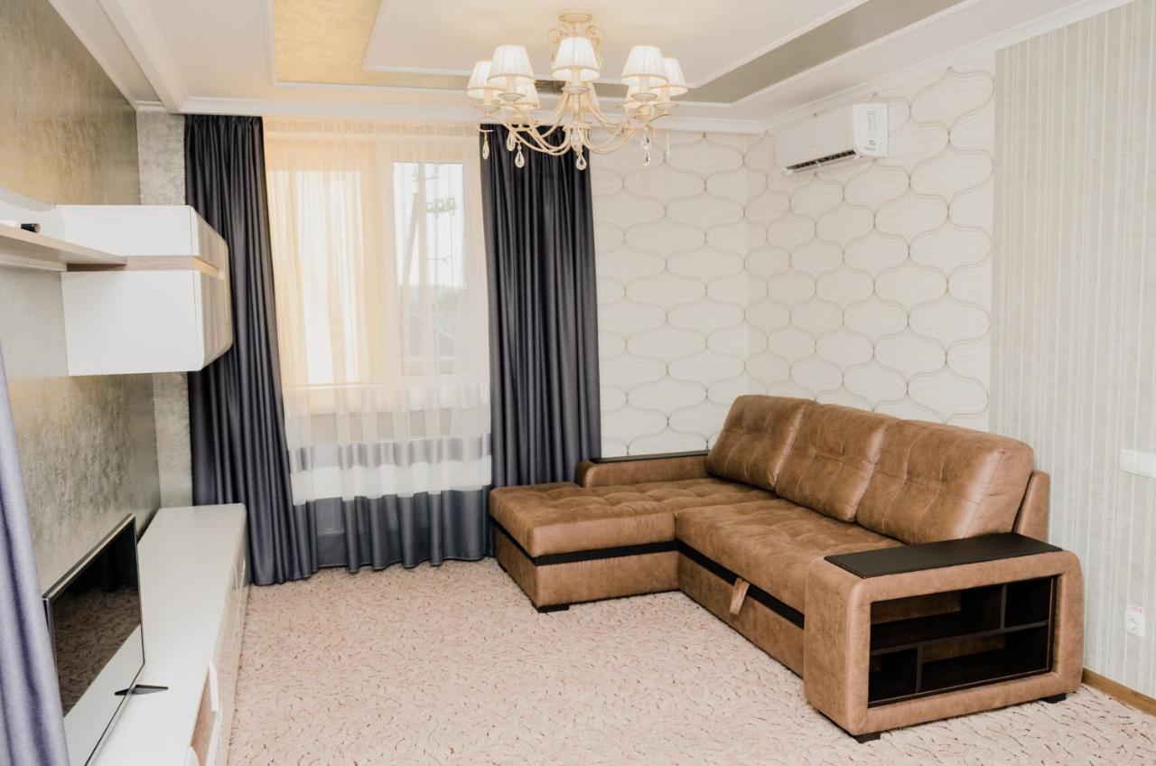Port Royal Otel Tulchyn Dış mekan fotoğraf